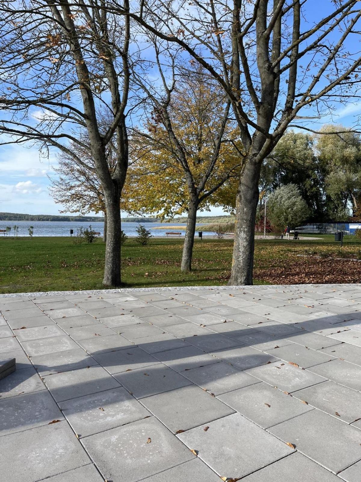 Alleenhuus Warin Exterior foto